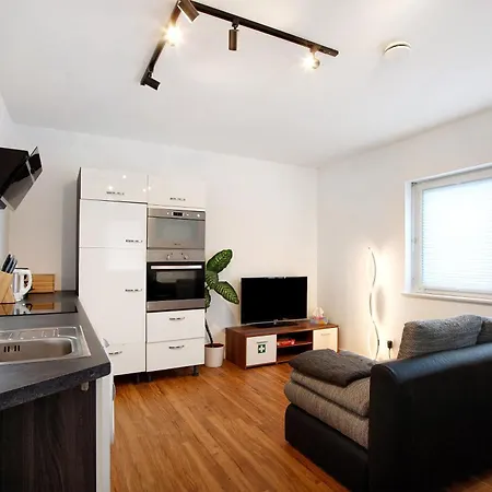 Auf Dem Land Apartment *